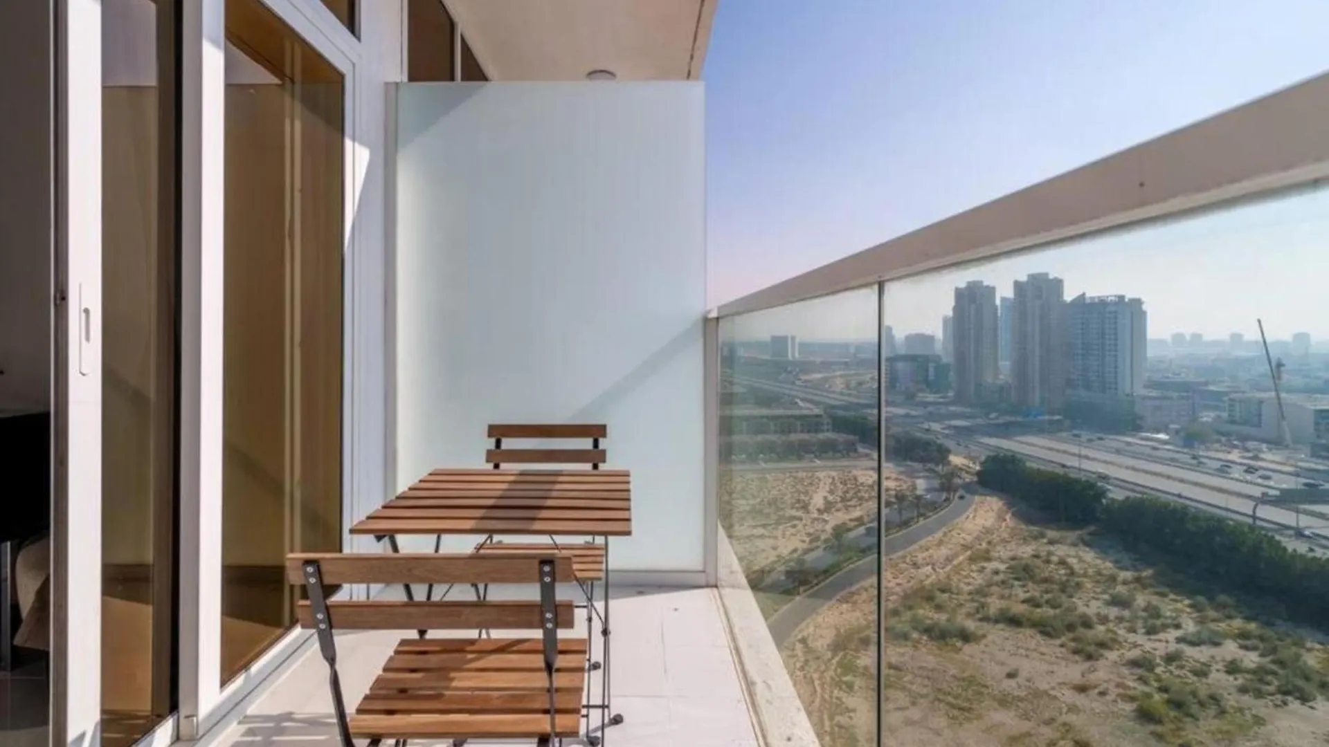 Exquisite 1Bedroom With City Views ドバイ